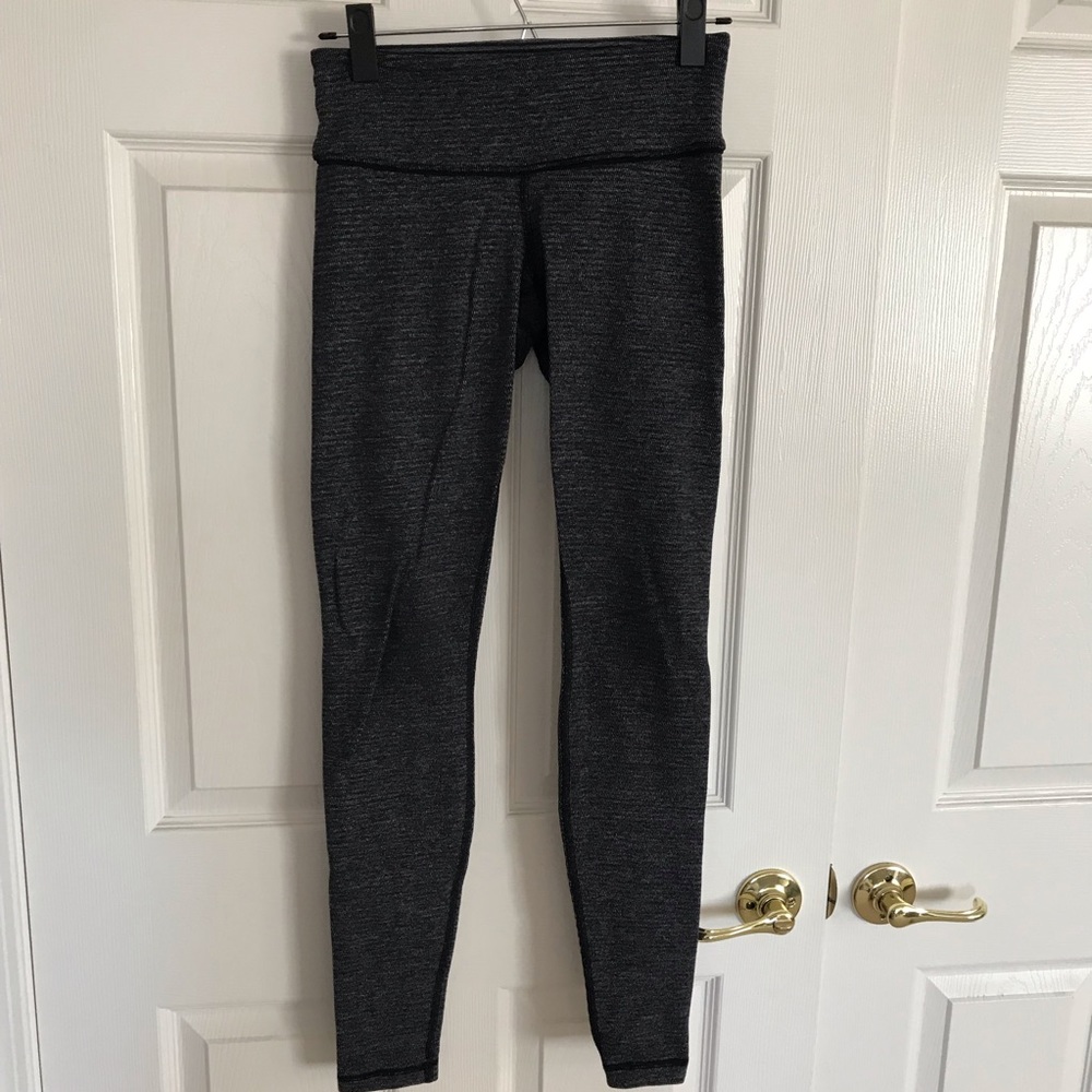 Lululemon fleece lined Wunder Unders